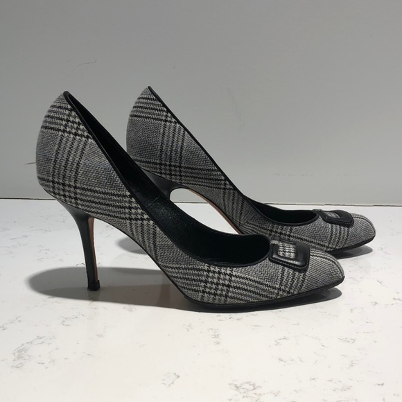 Manolo Blahnik | Shoes | Manolo Blahnik Grey Plaid Pump With Buckle ...